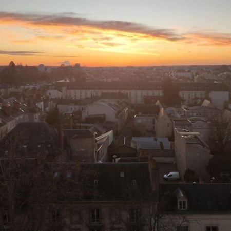 Superbe Appartement Lumineux Avec Vue Imprenable Tours Exteriör bild