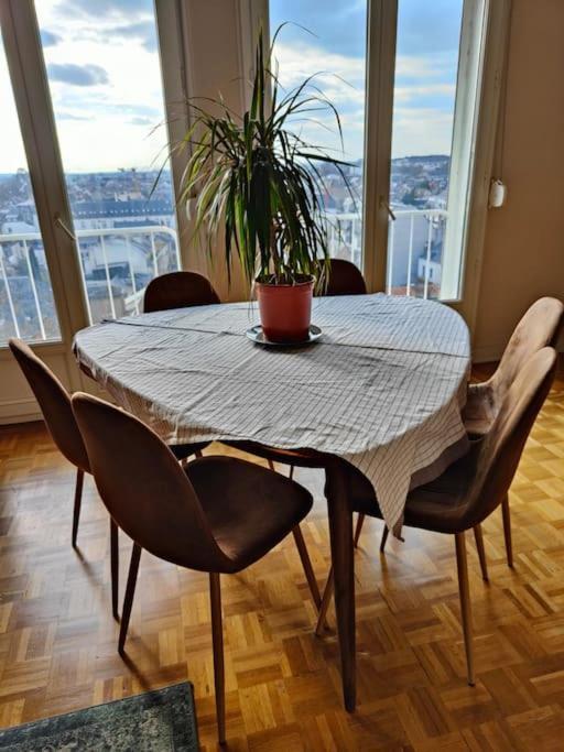 Superbe Appartement Lumineux Avec Vue Imprenable Tours Exteriör bild